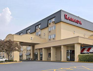 Ramada Fairview Heights Hotel Exterior photo